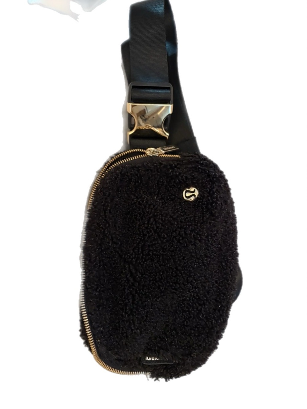 New lululemon Black Sherpa Crossbody Belt Bag with Gold Hardware